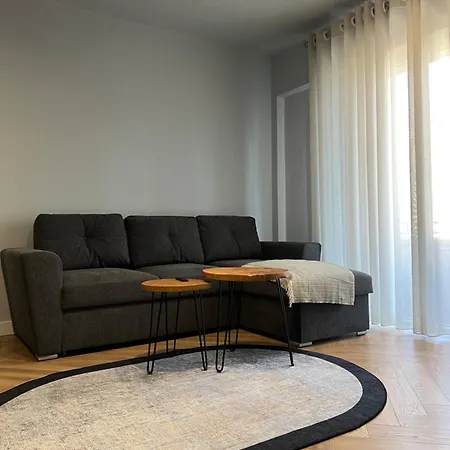 Modern Luxe Center Escape Polisi i Vogel